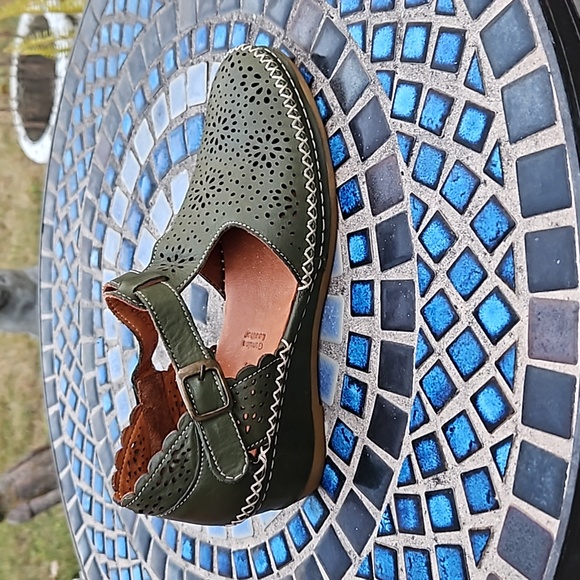 Spring Step Patrizia Shoes Airy Wedge T-Strap Hook and Loop Closure Green W 7.5 - Picture 5 of 5